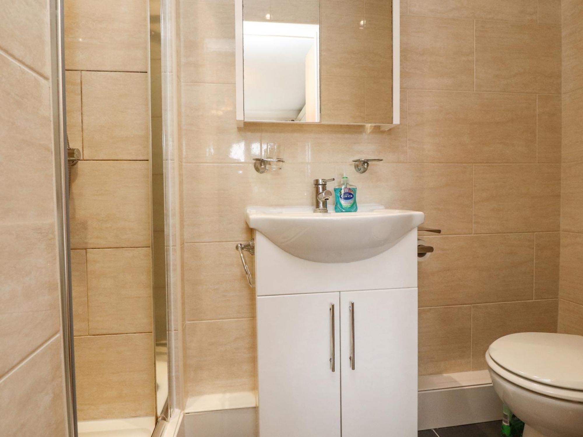 23 Wolsey Close Thornton  Экстерьер фото